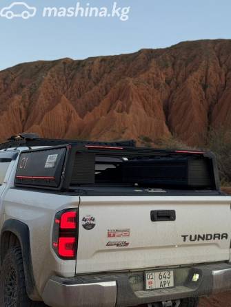 Toyota Tundra II Рестайлинг CrewMax 5.7 AT 4WD