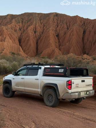Toyota Tundra II Рестайлинг CrewMax 5.7 AT 4WD