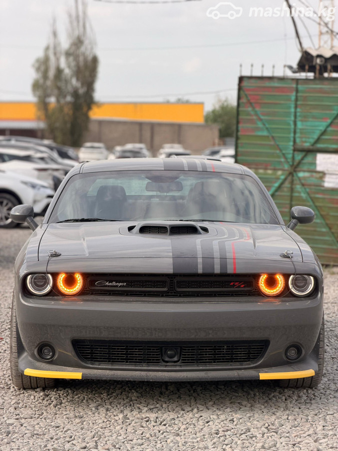Dodge Challenger III Рестайлинг 2 6.4 AT