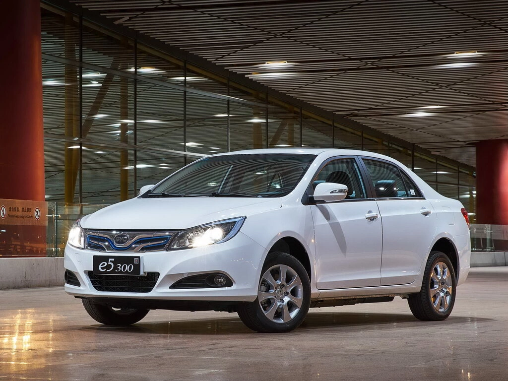 BYD E5 Electro AT