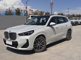 BMW iX1 xDrive 30 Electro AT 4WD
