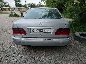Mercedes-Benz E-Класс II (W210, S210) 230 2.3 MT