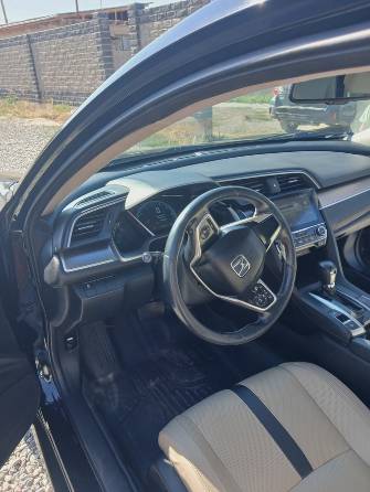 Honda Civic X 1.5 CVT