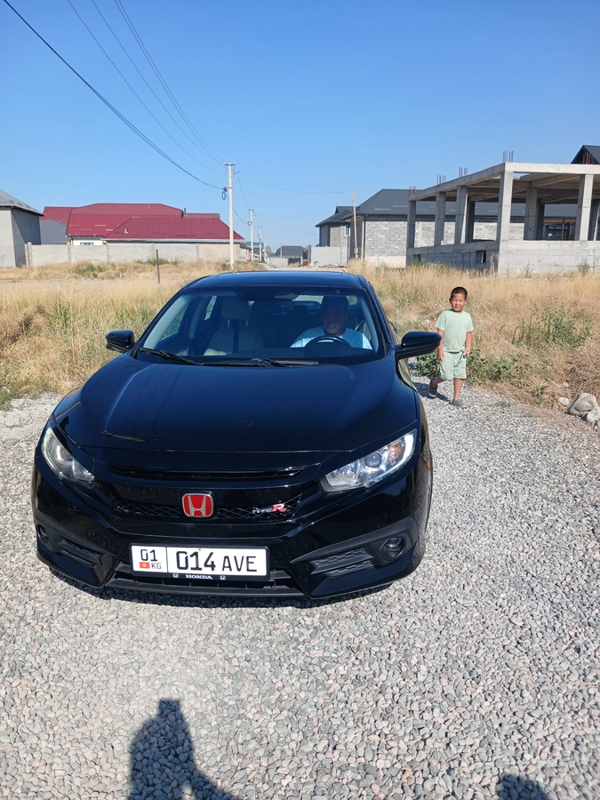 Honda Civic X 1.5 CVT