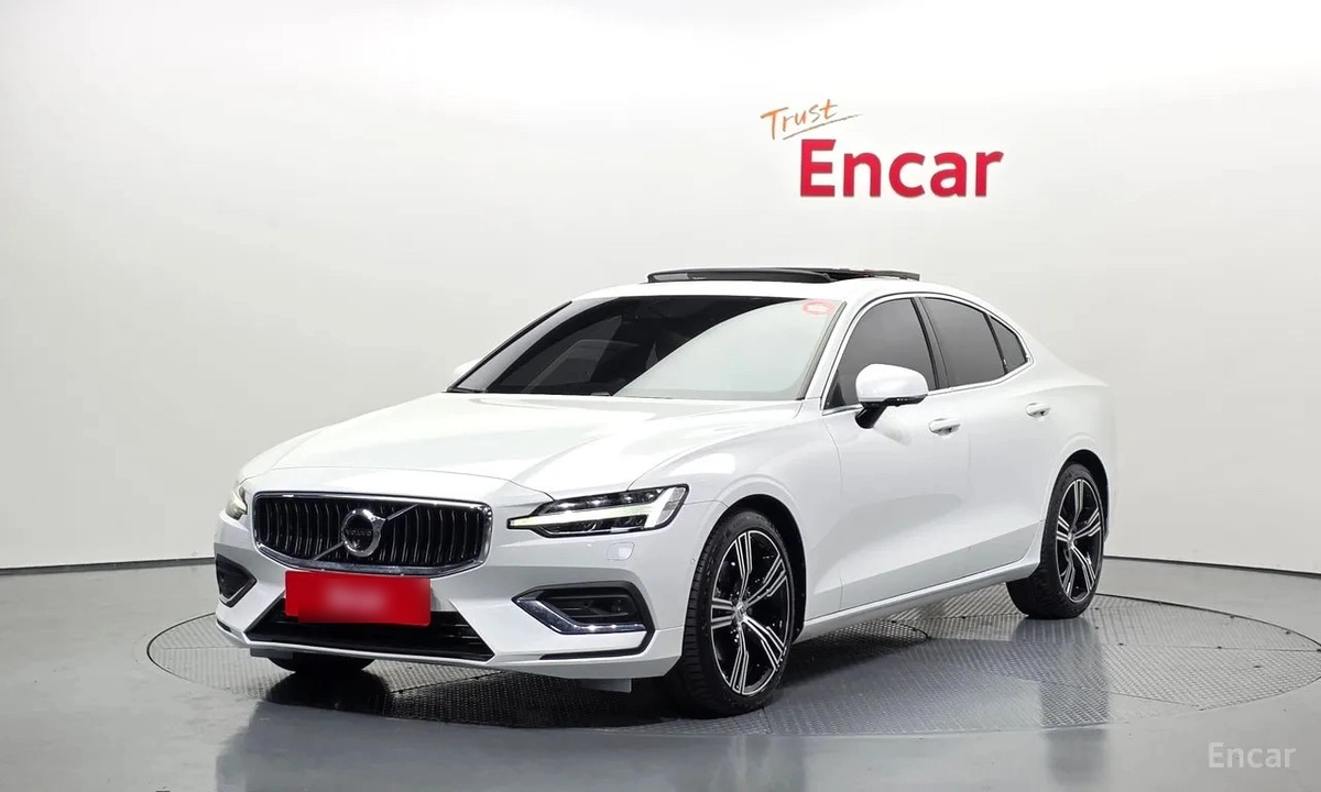 Volvo S60 II Рестайлинг 2.0 AT