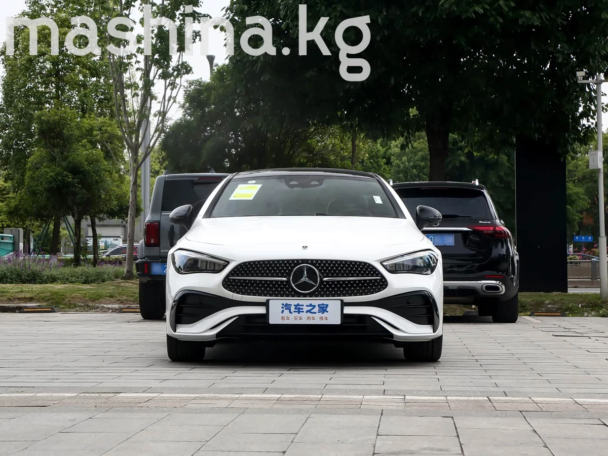 Открыть фото Mercedes-Benz CLE 300 e 2.0hyb AT