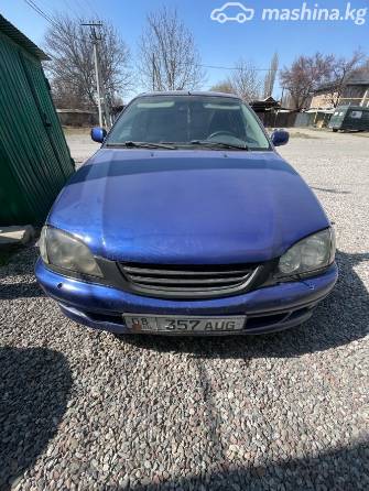 Toyota Avensis I 1.6 MT
