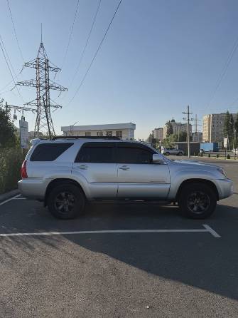Toyota 4Runner IV Рестайлинг 4.0 AT 4WD