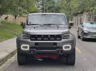 BAIC BJ40 I Рестайлинг 2.0 AT 4WD