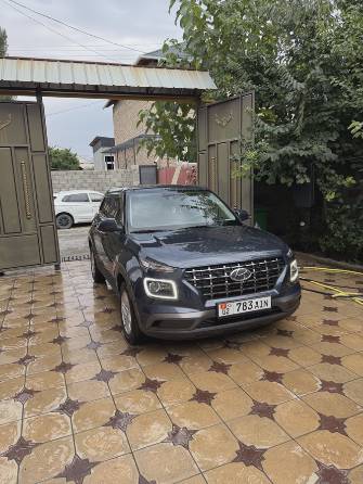 Hyundai Venue I 1.6 AT