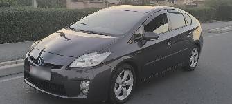 Toyota Prius III (XW30) 1.8hyb AT