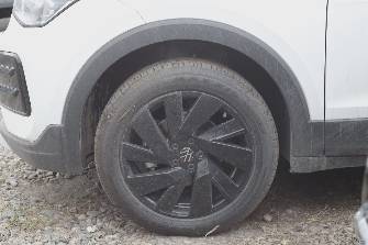 Volkswagen Tharu XR 300 TSI 1.5 AMT