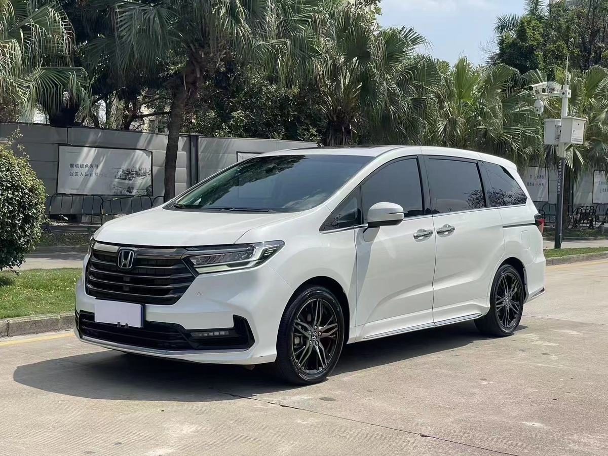 Honda Odyssey V Рестайлинг 2 2.0hyb CVT