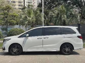 Honda Odyssey V Рестайлинг 2 2.0hyb CVT
