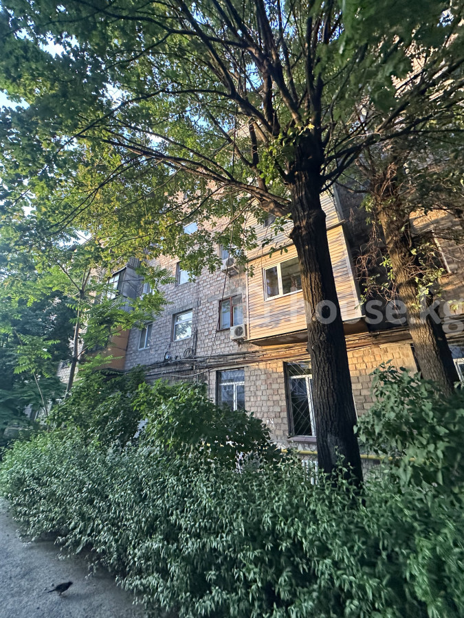 Открыть фото 3-комн. кв., 54 м2