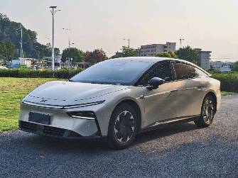 Xpeng P7 Electro AT 4WD