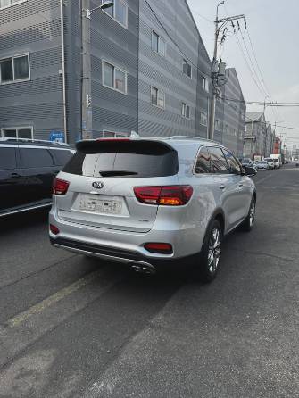 Kia Sorento III Prime Рестайлинг 2.2d AT
