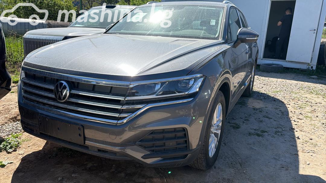 Открыть фото Volkswagen Touareg III Рестайлинг 2.0 AT 4WD