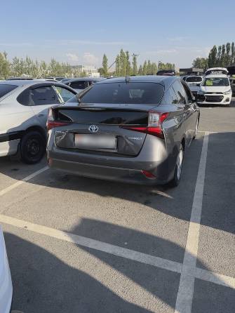 Toyota Prius IV Рестайлинг (XW50) 1.8hyb AT