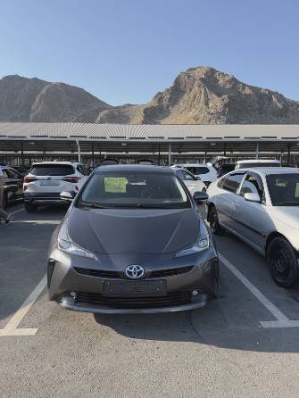 Toyota Prius IV Рестайлинг (XW50) 1.8hyb AT