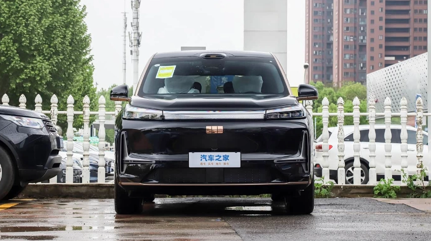 Geely Galaxy M9 1.5hyb AT 4WD