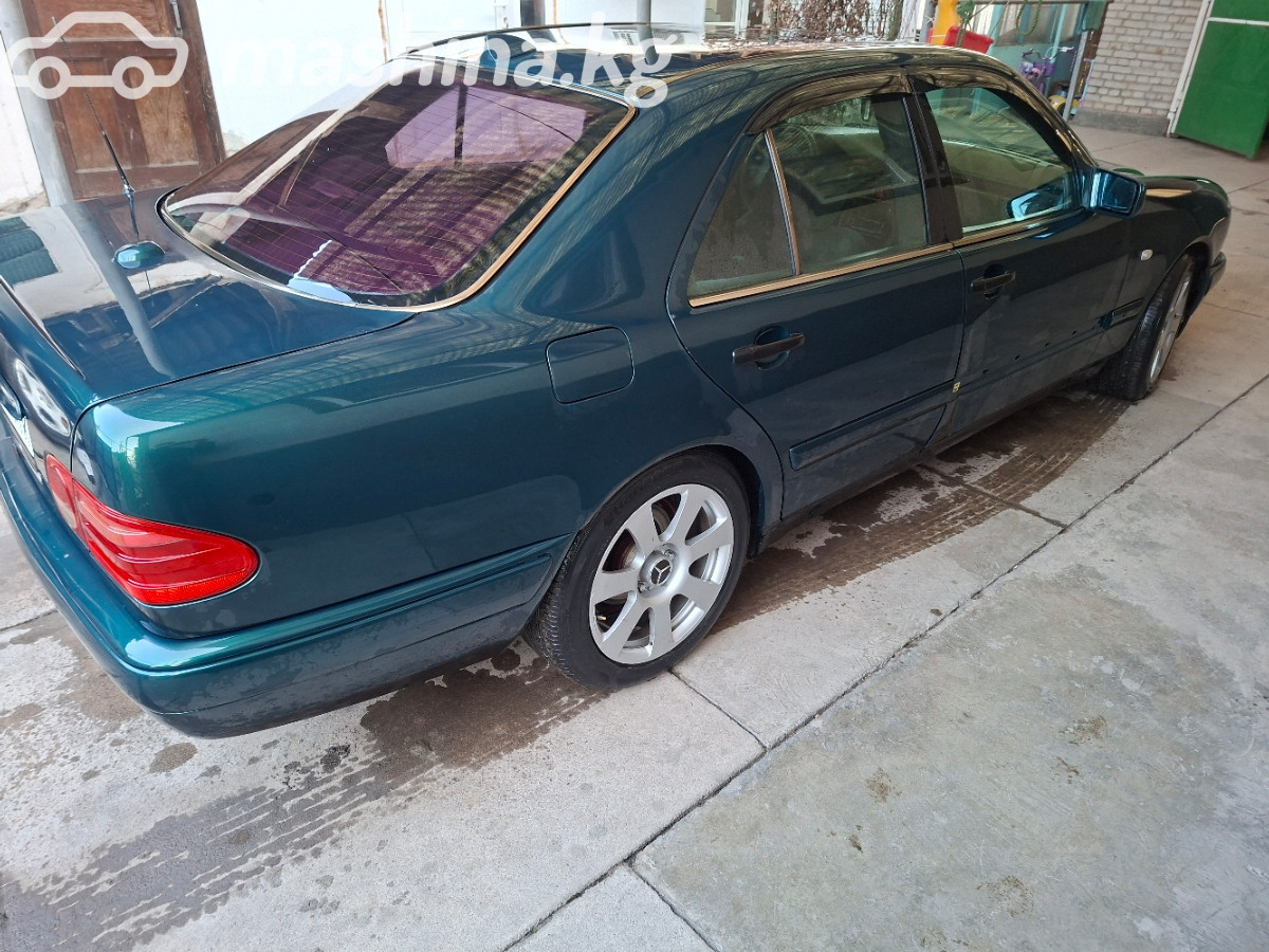 Mercedes-Benz E-Класс II (W210, S210) 230 2.3 AT