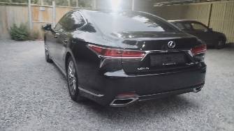 Lexus LS V 500 3.4 AT 4WD