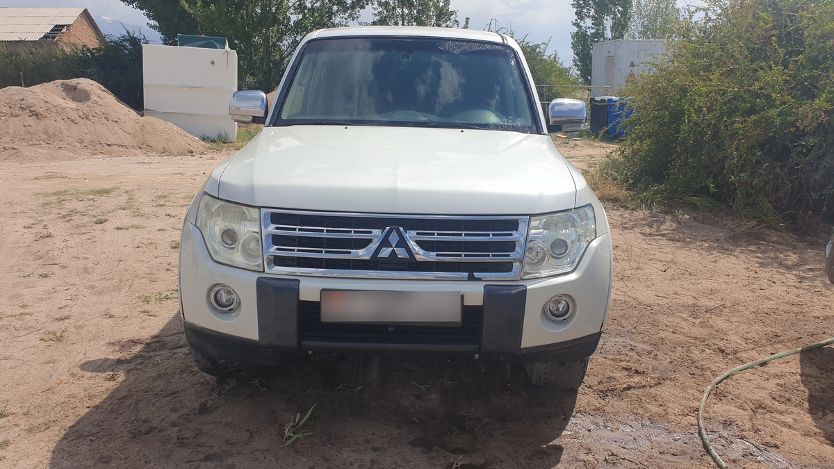 Открыть фото Mitsubishi Pajero IV 3.0 AT 4WD