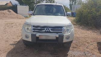 Mitsubishi Pajero IV 3.0 AT 4WD