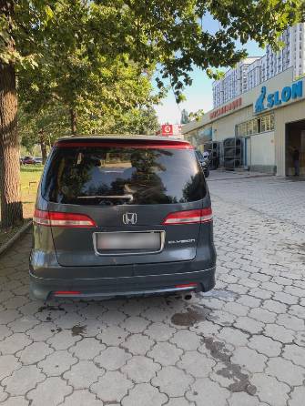 Honda Elysion I 2.4 AT