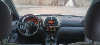 Toyota RAV4 II (XA20) 1.8 MT