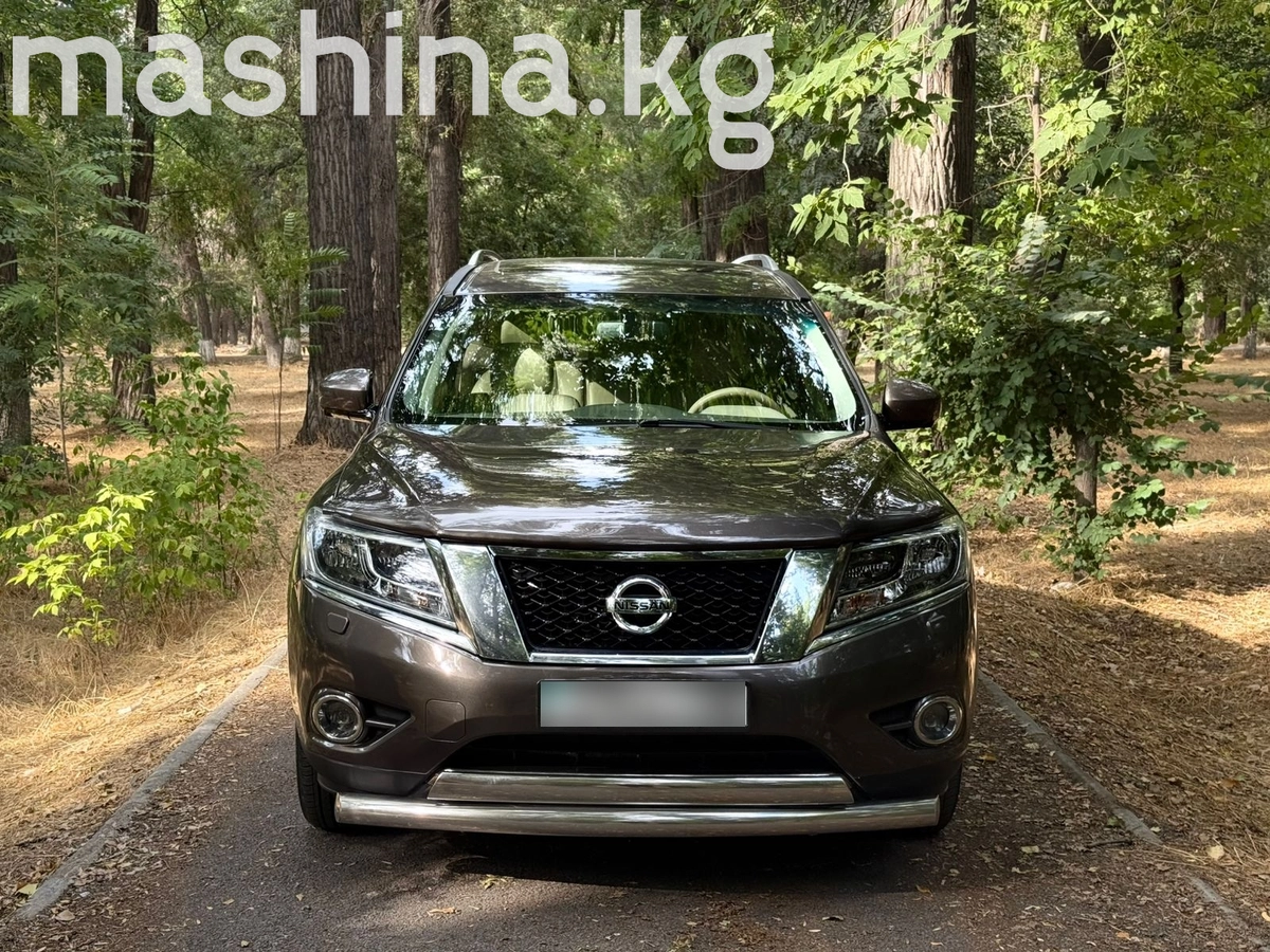 Nissan Pathfinder IV 2.5hyb CVT 4WD