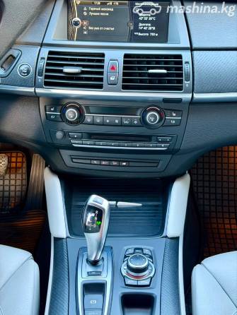 BMW X5 M I (E70) 4.4 AT 4WD