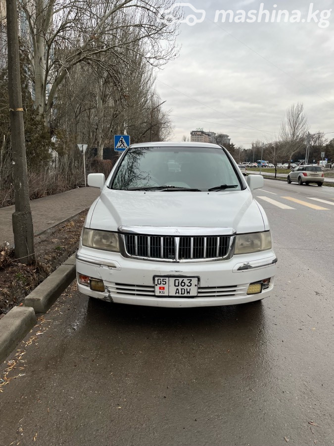 Mitsubishi Chariot III 3.0 AT