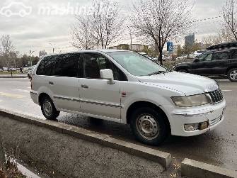 Mitsubishi Chariot III 3.0 AT