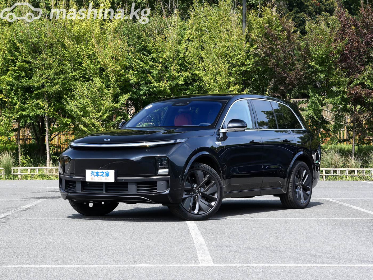 Открыть фото LiXiang L8 Max 1.5hyb AT 4WD