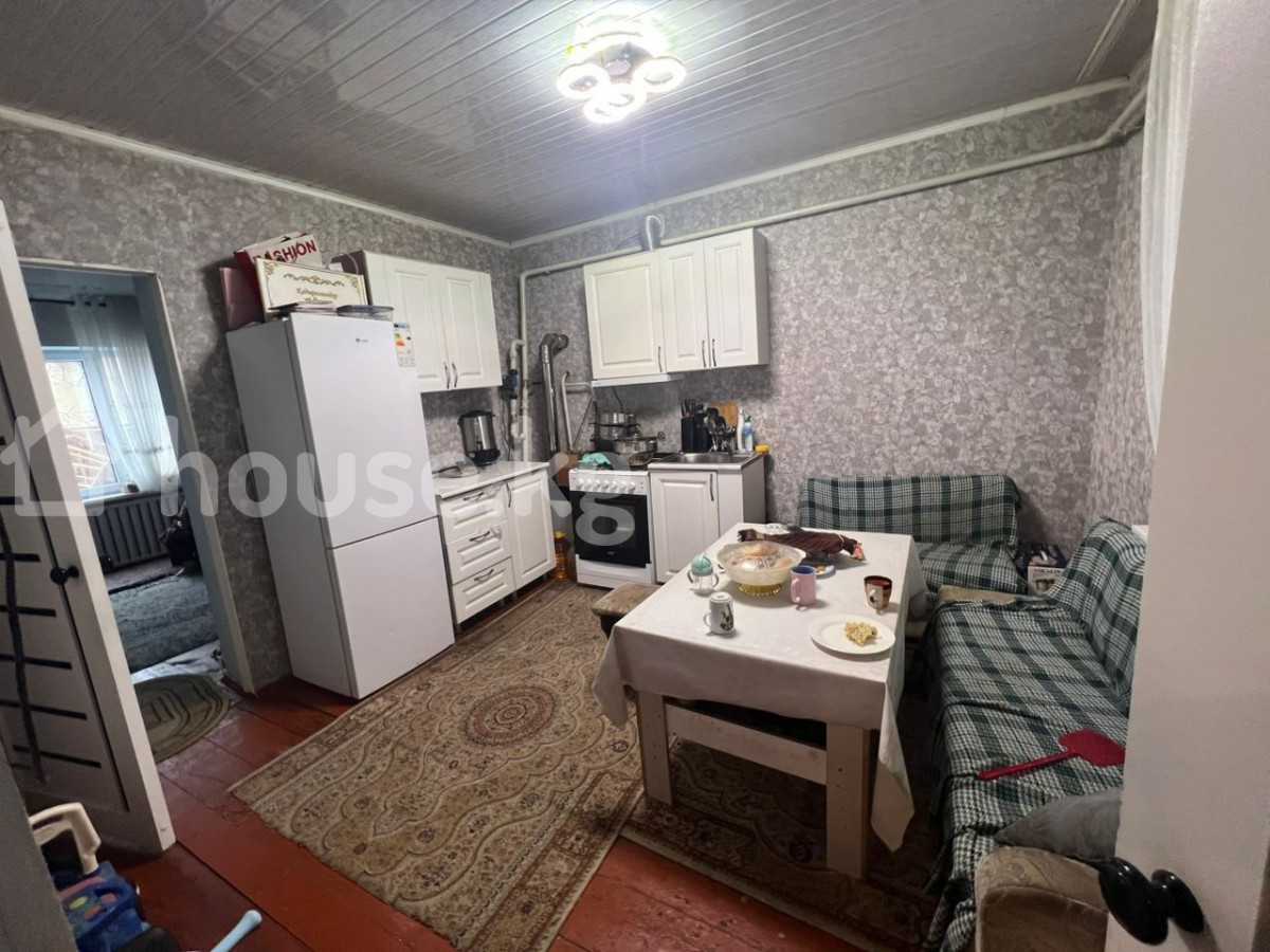 Дом, 6 и более комнат, 150 м2