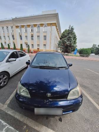 Toyota Platz 1.0 AT