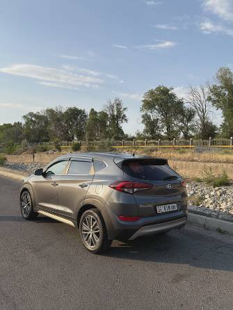 Hyundai Tucson III 1.7d AMT