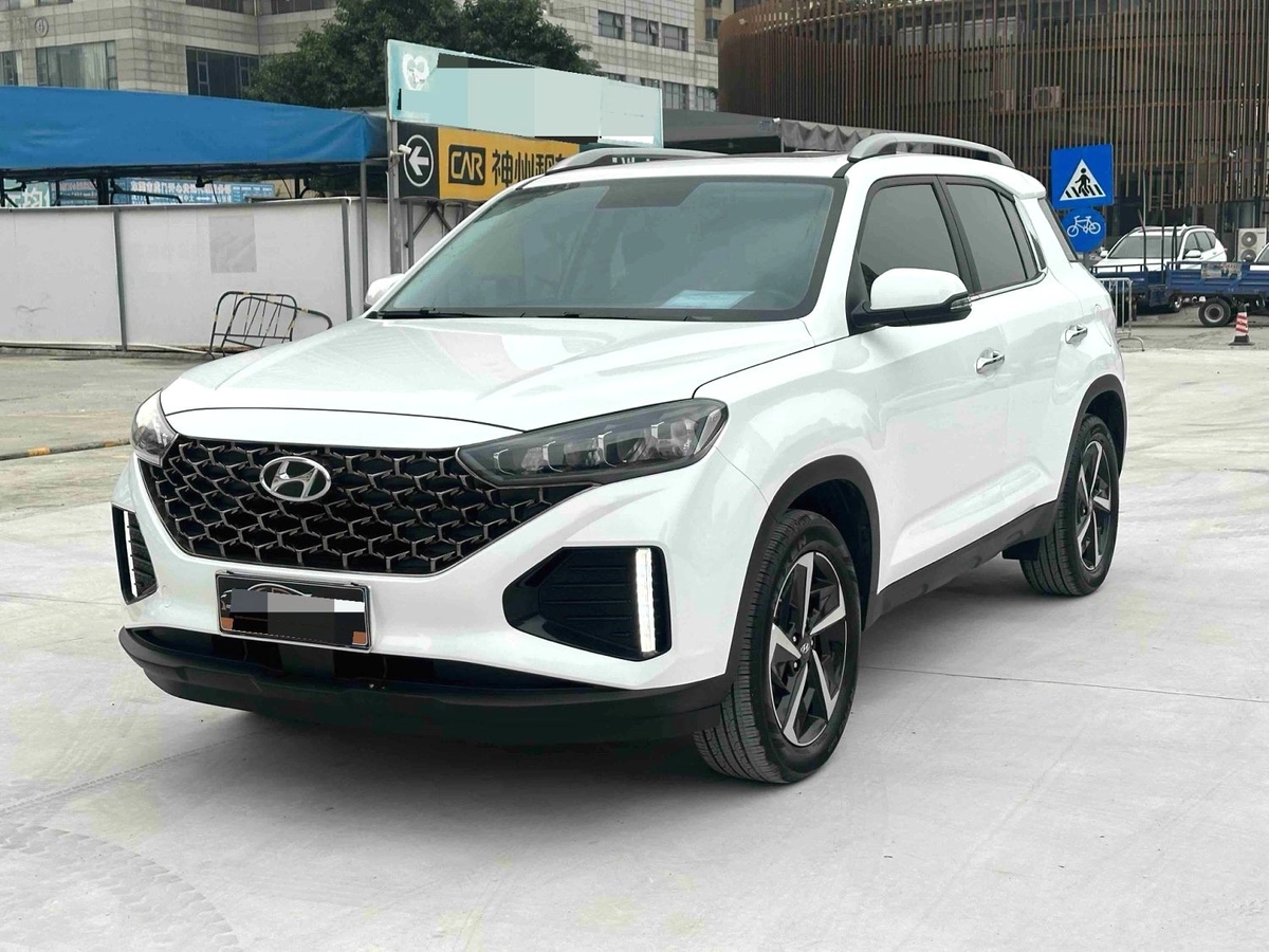 Hyundai ix35 II Рестайлинг 2.0 AT