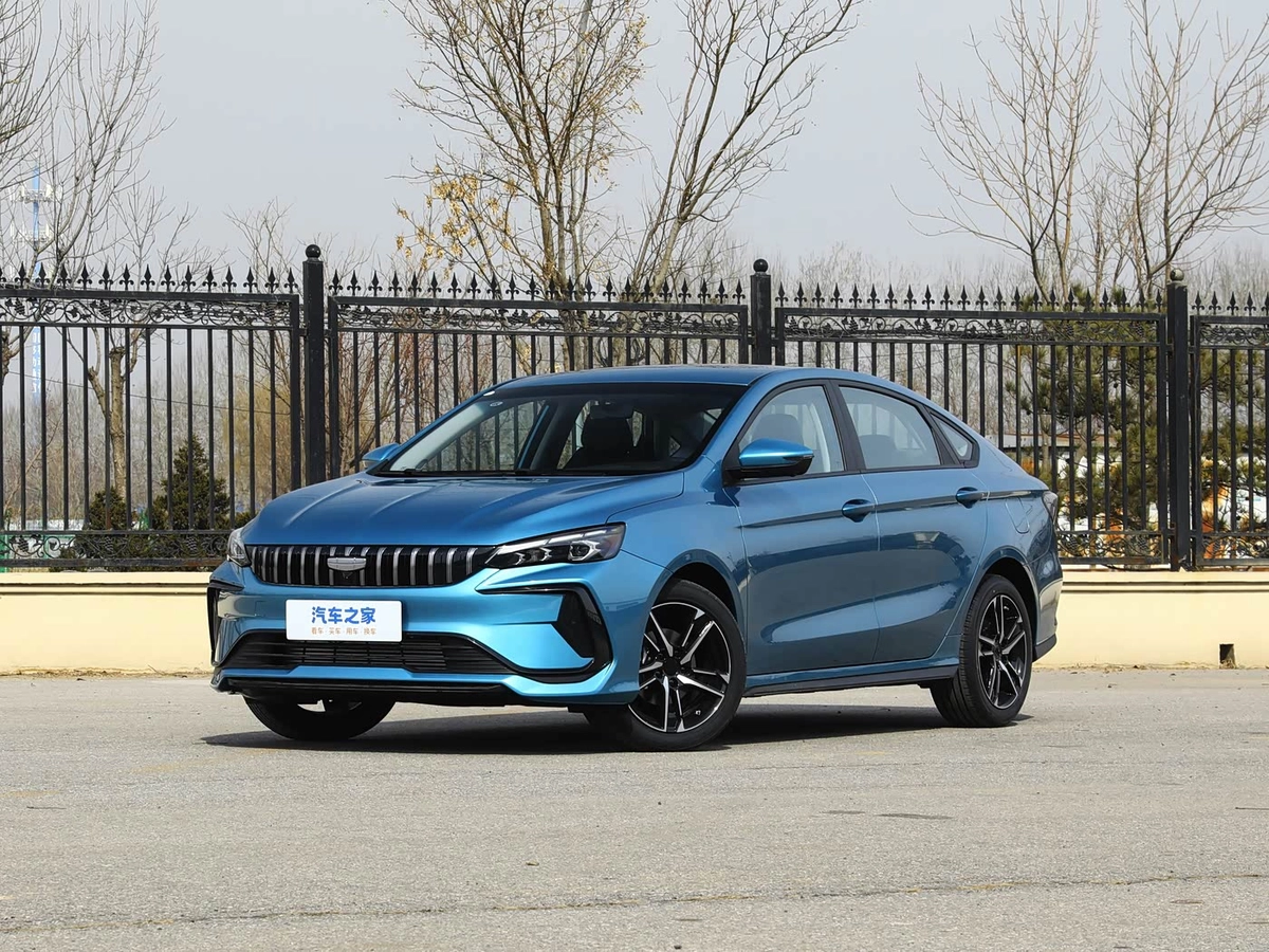 Открыть фото Geely Binrui Cool I Рестайлинг 1.5 AMT
