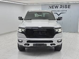 Dodge RAM RAM 1500 V Quad Cab 5.7 AT 4WD