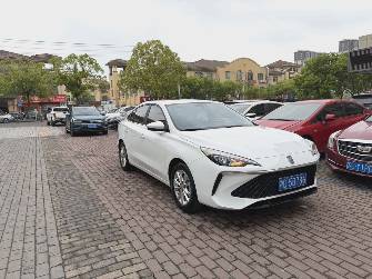 Roewe i5 I Рестайлинг 1.5 CVT