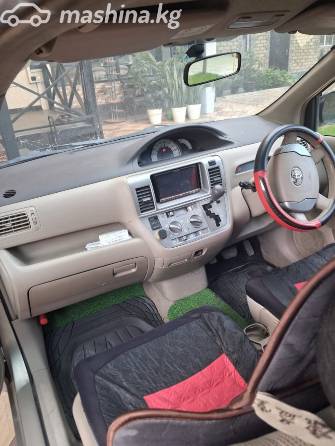 Toyota Raum II 1.5 AT