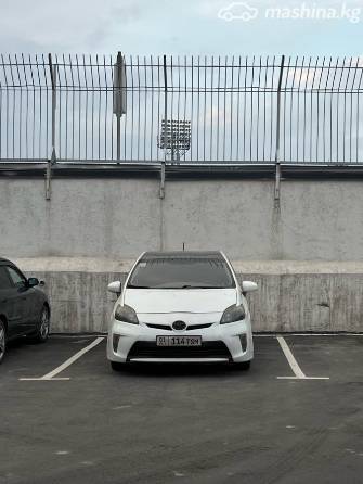 Toyota Prius III Рестайлинг (XW30) 1.8hyb AT