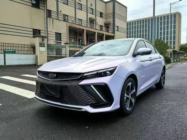Открыть фото Geely Emgrand L 1.4 CVT