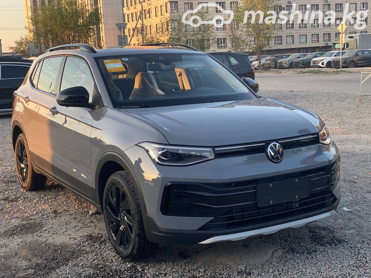 Volkswagen Tharu XR 300 TSI 1.5 AMT