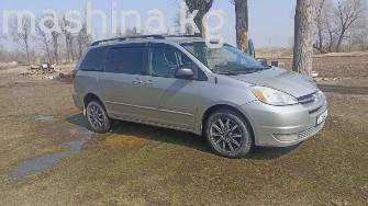 Toyota Sienna II 3.3 AT 4WD