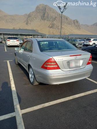 Mercedes-Benz C-Класс II (W203) 240 2.6 AT