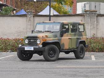 BAW 212 I 2.4 MT 4WD